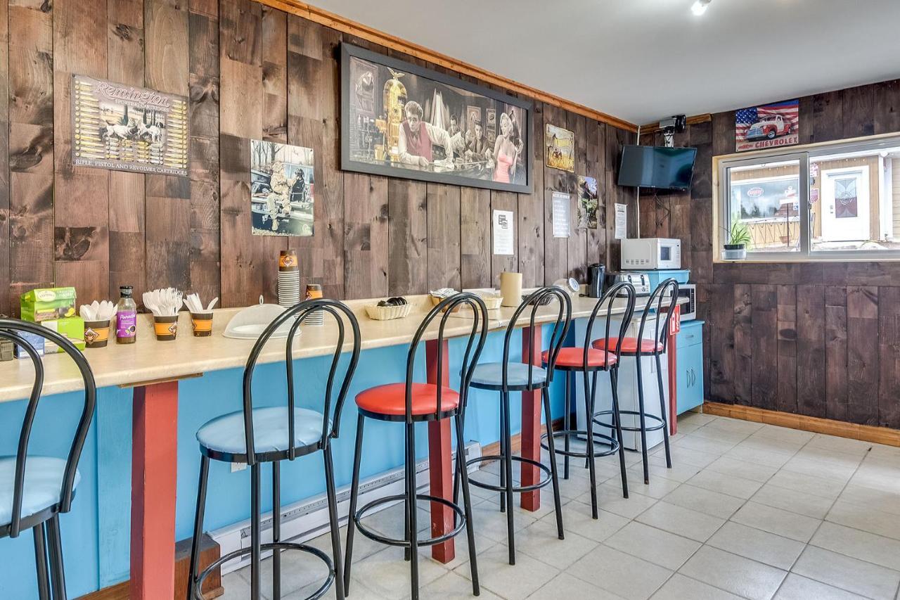 Le Saint Alex Motel Ngoại thất bức ảnh