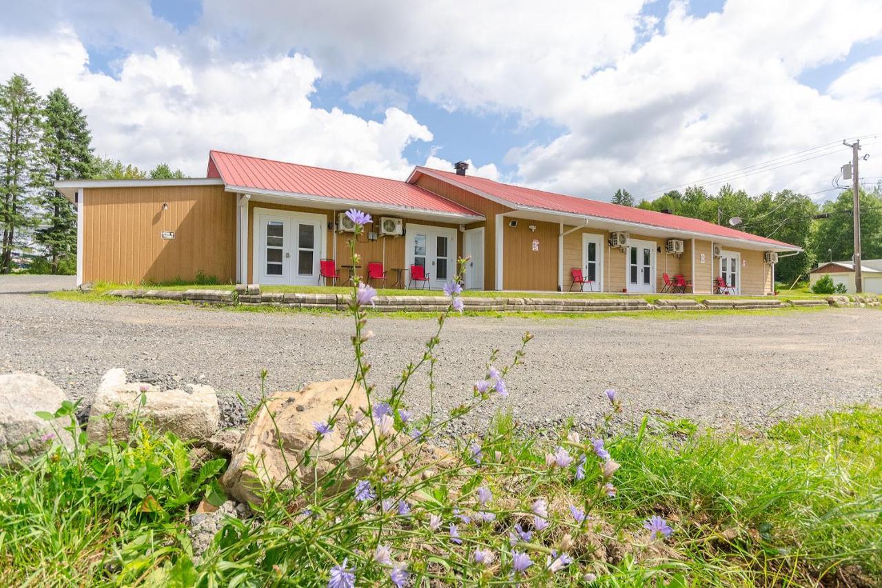 Le Saint Alex Motel Ngoại thất bức ảnh