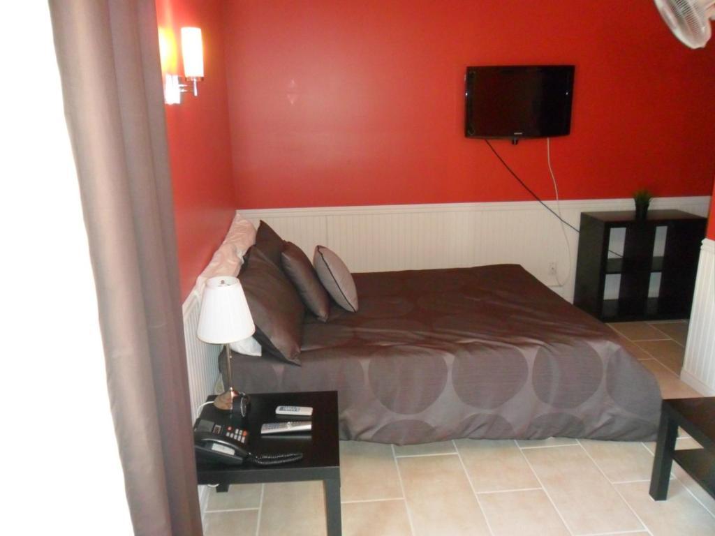 Le Saint Alex Motel Ngoại thất bức ảnh